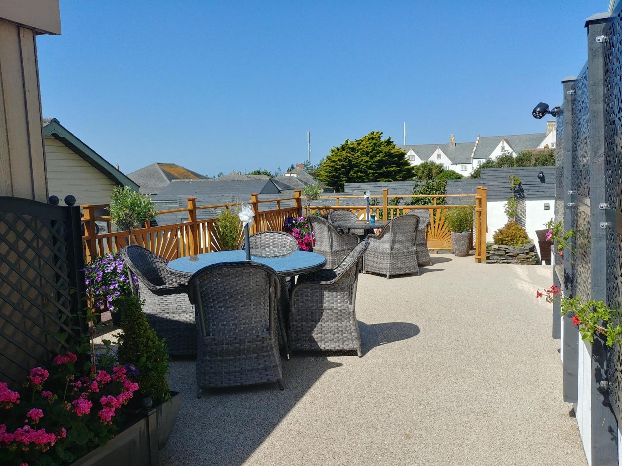 Meadow View Apartments New Quay Esterno foto