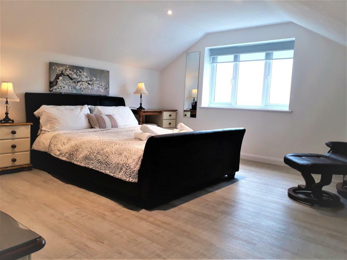 Meadow View Apartments New Quay Esterno foto